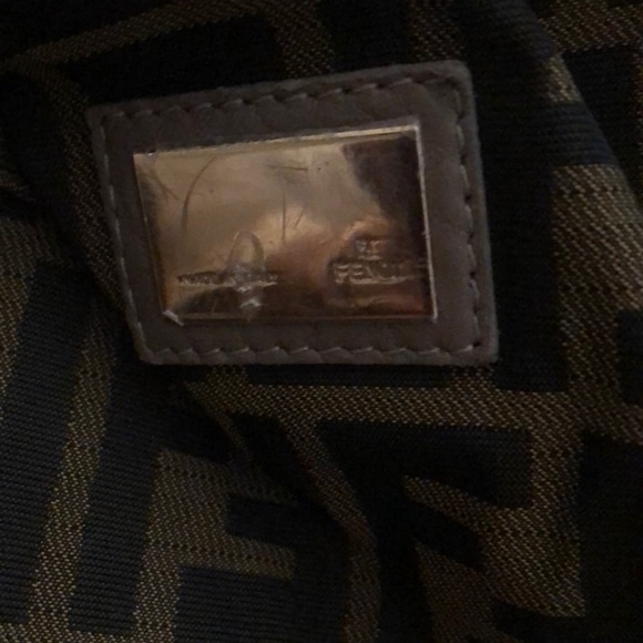 Fendi spy bag large nice cute must have hot pick leather limited color authentic - Picture 7 of 16